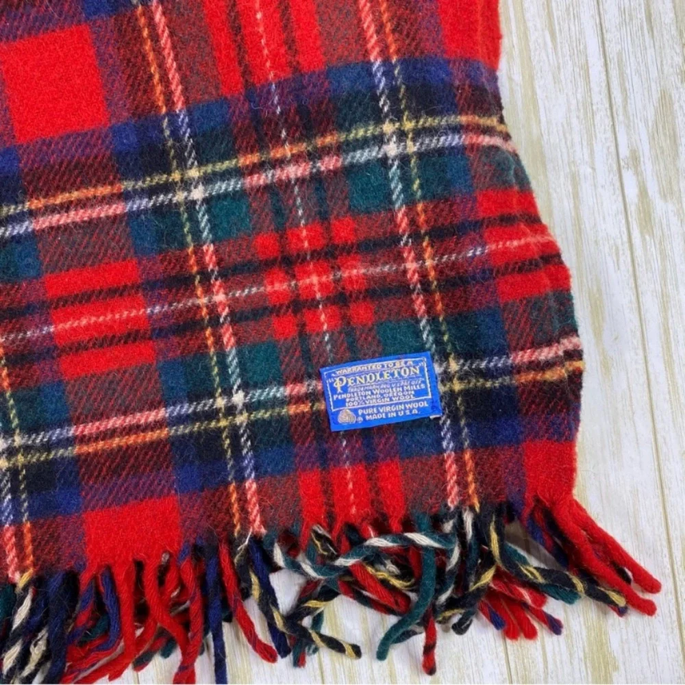 Pendleton Red Blue & Green Plaid 100% Wool Fringe Blanket